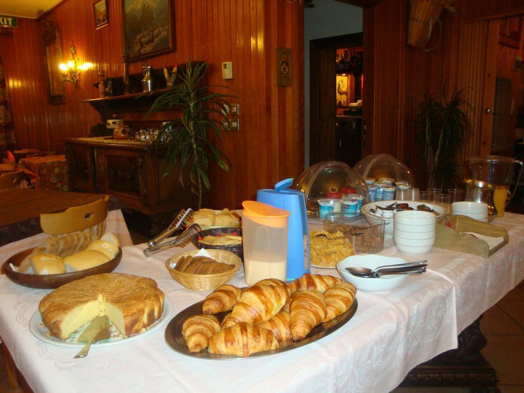 Hotel Alpe Fleurie Champoluc Dış mekan fotoğraf
