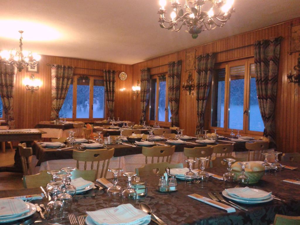 Hotel Alpe Fleurie Champoluc Dış mekan fotoğraf