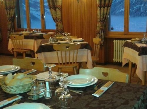 Hotel Alpe Fleurie Champoluc Dış mekan fotoğraf